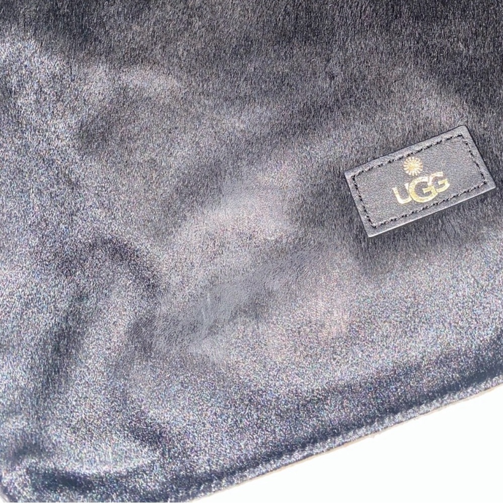 UGG Black Genuine Cow Hide Leather Tote Bag - Picture 5 of 7
